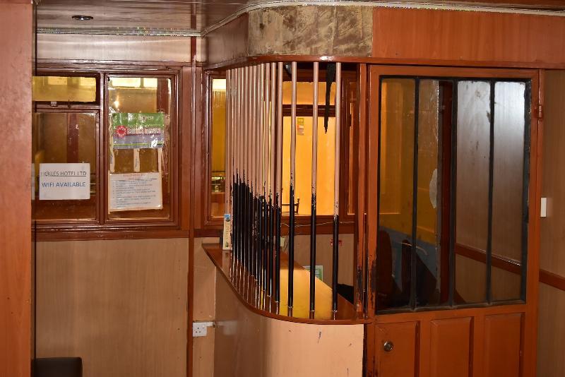 Tickles Hotel Nyeri Extérieur photo