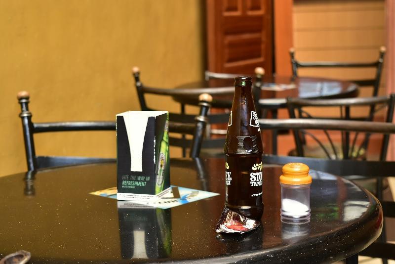 Tickles Hotel Nyeri Extérieur photo